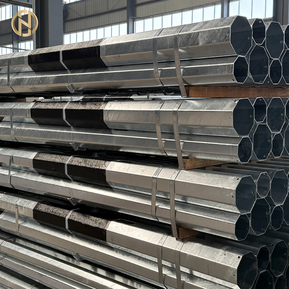 Últimos blogs de la empresa sobre ¿Cómo garantizar la seguridad y la vida útil de los postes metálicos en las líneas de transmisión de alta tensión?