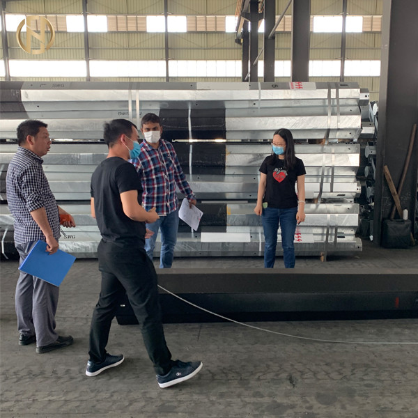 Últimos blogs de la empresa sobre ¡Bienvenidos invitados indios a nuestra fábrica!