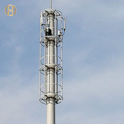 Torre tubular los 36M de la telecomunicación superficie galvanizada junta del resbalón de 4 secciones