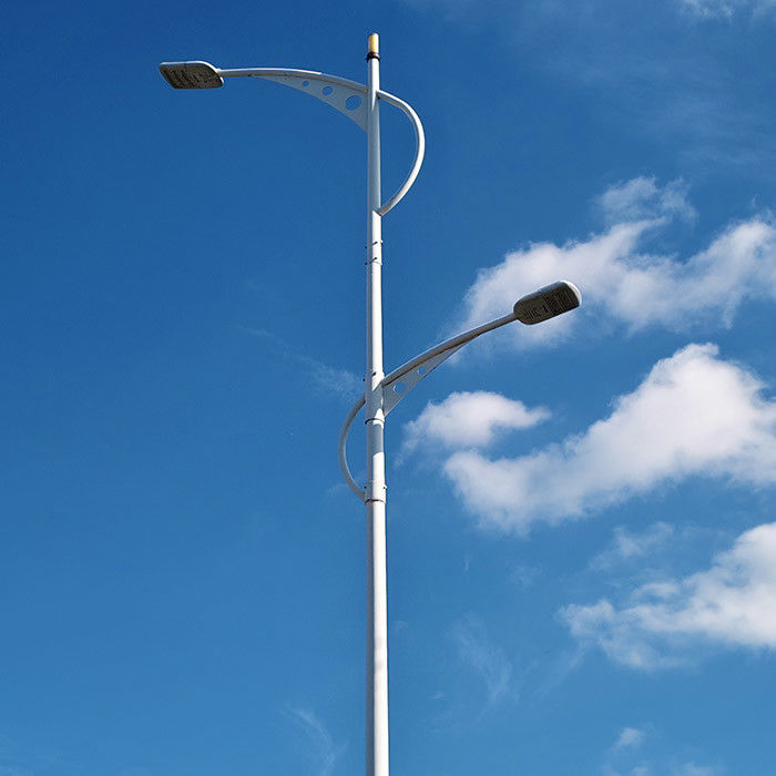 Poste de luz de calle de acero galvanizado en caliente para jardín, carretera, plaza, con diseño personalizable y material duradero