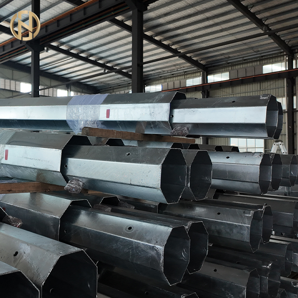 Poste de energía de acero de distribución eléctrica galvanizado por inmersión en caliente octogonal poligonal de 25 pies a 45 pies