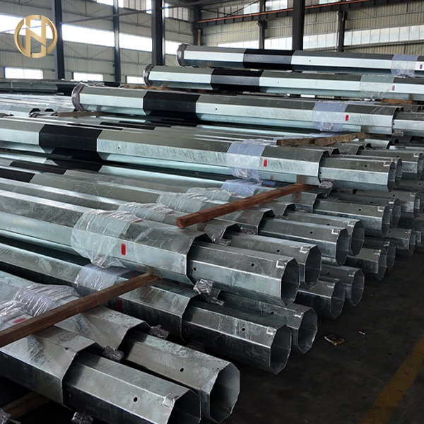 Poste de energía de acero de distribución eléctrica galvanizado por inmersión en caliente octogonal poligonal de 25 pies a 45 pies
