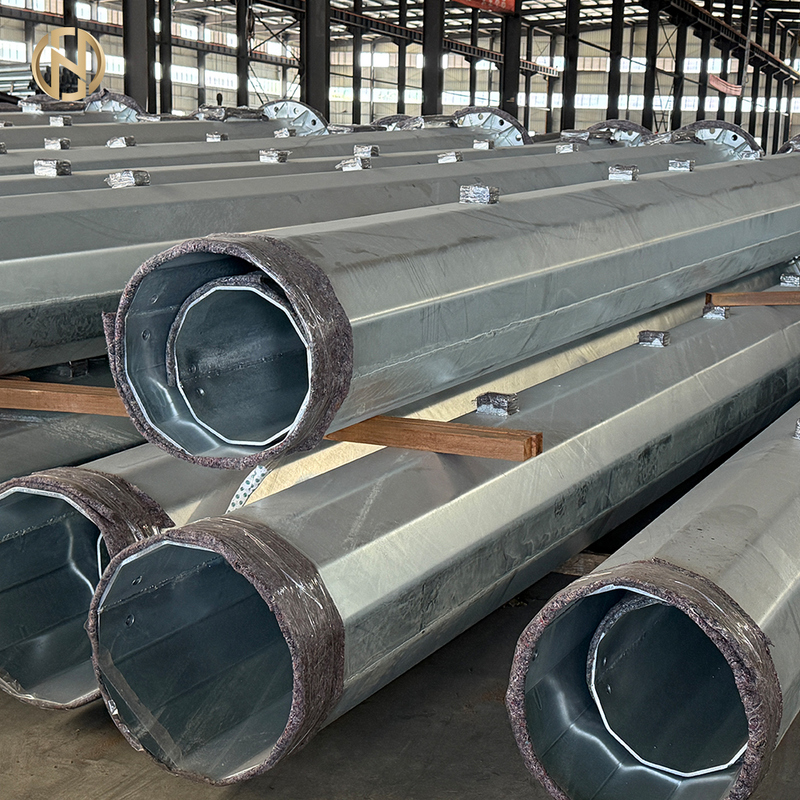 Poste de luz alto ajustable de 15m a 50m, poste alto para estadio, poste de iluminación de mástil alto galvanizado de gran venta