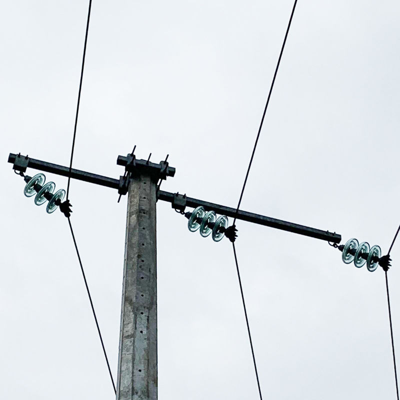 Brazo galvanizado de la cruz de poste de poder de los accesorios 33KV 6300S de poste de poder