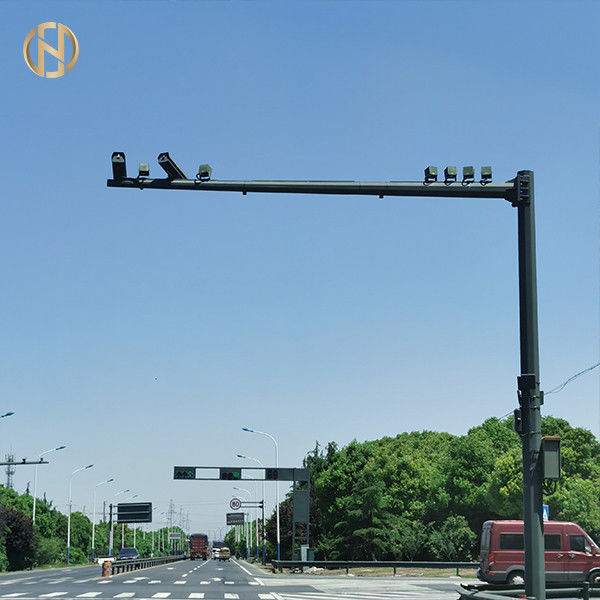 brazo galvanizado poste de la cámara CCTV del tráfico de los 10m Q235 solo para supervisar