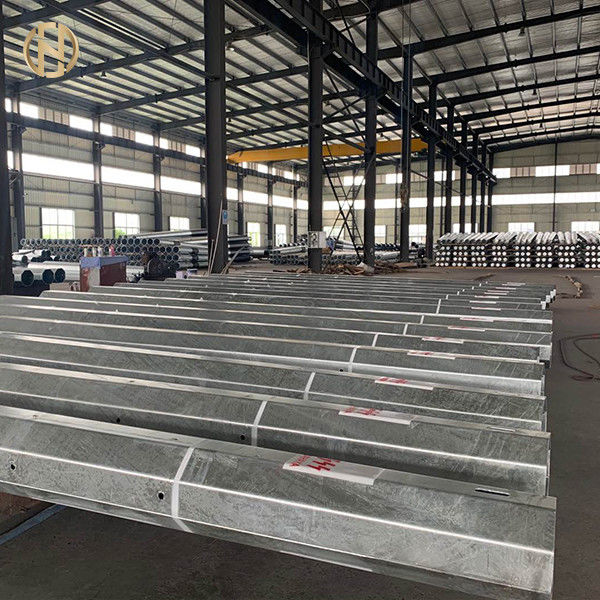 Señal de tráfico galvanizada poste de la inmersión caliente los 6-15M con la certificación del ISO 9001