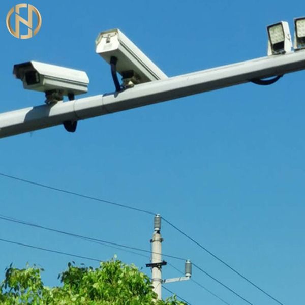 Q235B galvanizó el acero los 5M Surveillance Camera Pole