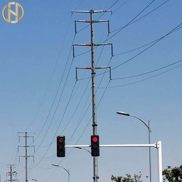 Semáforo de la forma poligonal poste los 6M el x 12M Signal Light Pole con el brazo
