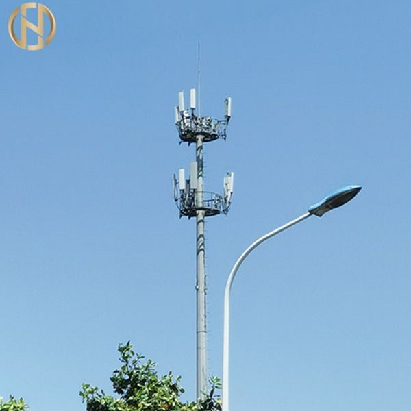 Tierra piramidal multi ligera solar de la forma de poste de calle montada con el embase