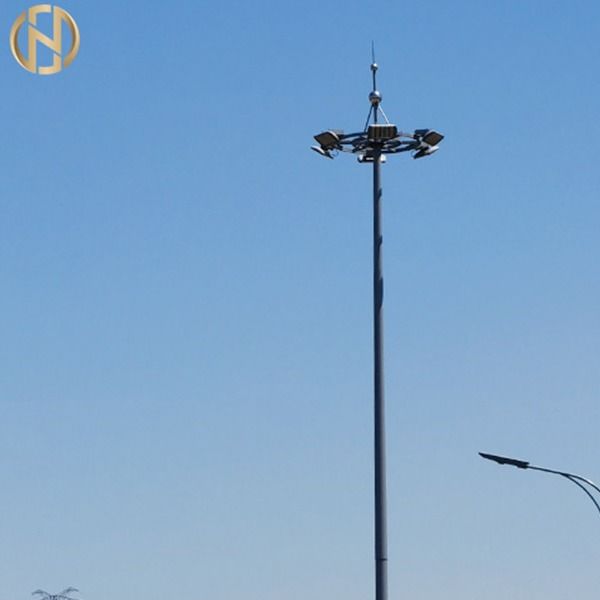 Inmersión caliente de poste del alto palo poligonal Q345 galvanizada para la luz de calle llevada